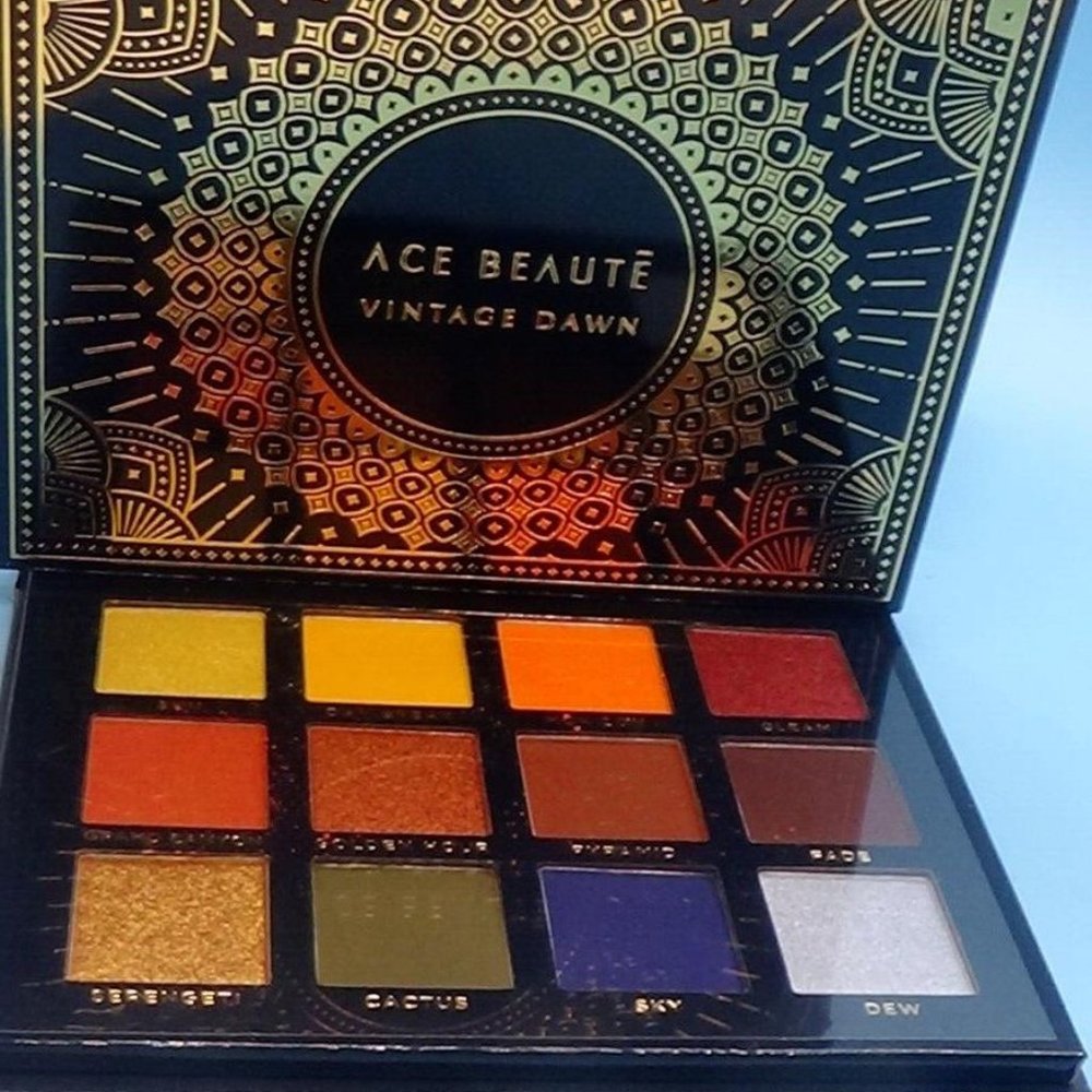 NEW IN BOX | Ace Beauty Vintage Dawn Eyeshadow Palette | Makeup | 12 Colors